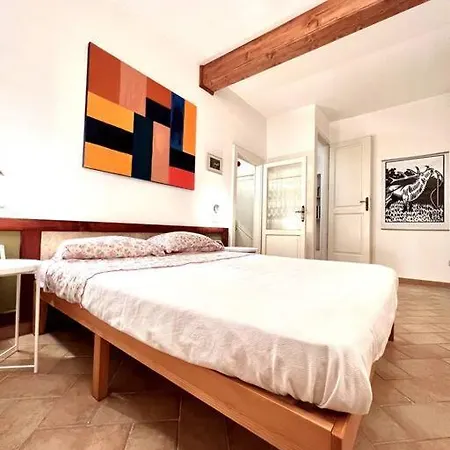 Dream House, 80m2, Fresco Painting On The Vault マルチャーナ